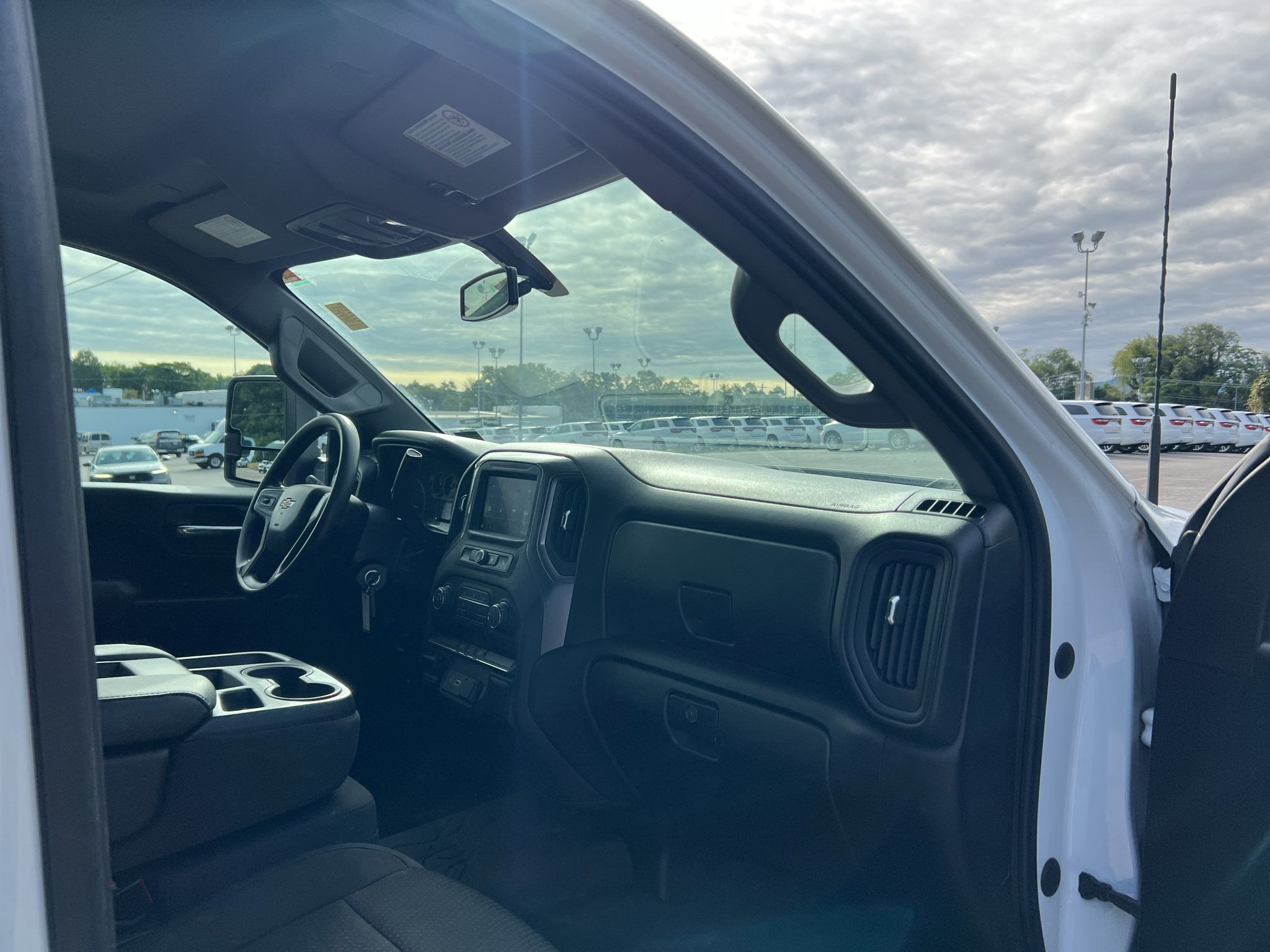 Used 2021 Chevrolet Silverado 2500 Custom w/ Custom Value Package AWD/4WD image 9