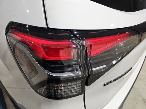 New 2026 Subaru Forester Premium image 33