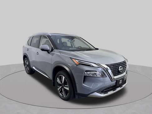 Certified 2023 Nissan Rogue Platinum AWD/4WD image 3