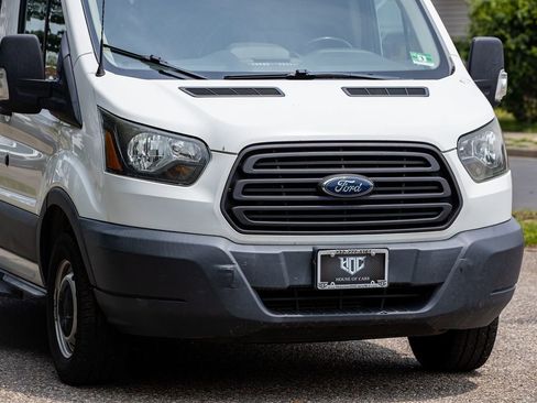 Used 2017 Ford Transit 250 130 Low Roof image 6