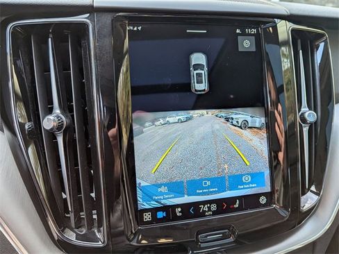 Certified 2023 Volvo XC60 B5 Core w/ Climate Package image 12