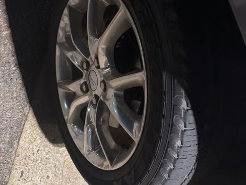 Used 2014 Jeep Grand Cherokee Summit image 9