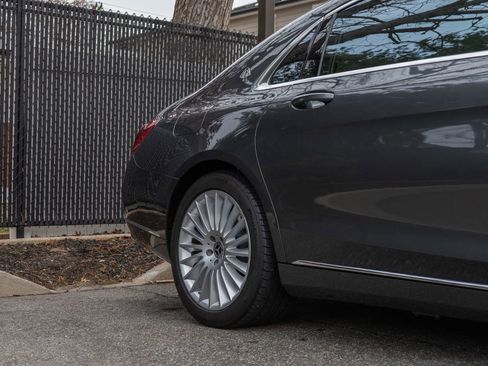 Used 2018 Mercedes-Benz Maybach S 560 4MATIC image 35