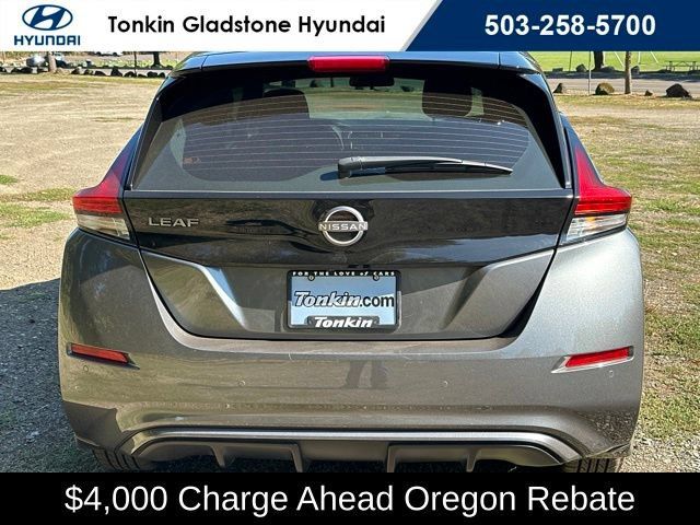 Used 2025 Nissan Leaf S FWD image 8