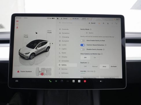Used 2022 Tesla Model Y Long Range image 59