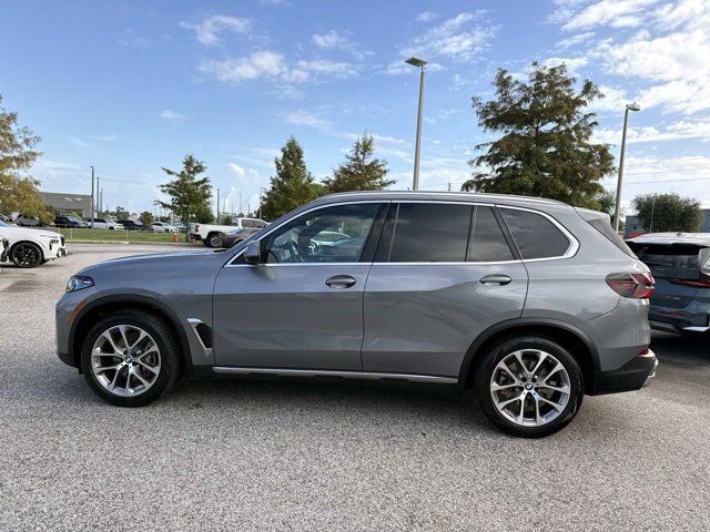 Certified 2024 BMW X5 sDrive40i w/ Premium Package RWD image 6