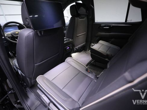 New 2026 Chevrolet Tahoe Premier image 9