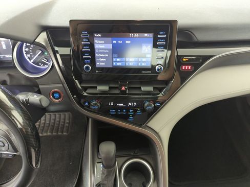 Used 2023 Toyota Camry LE w/ Convenience Package FWD image 14