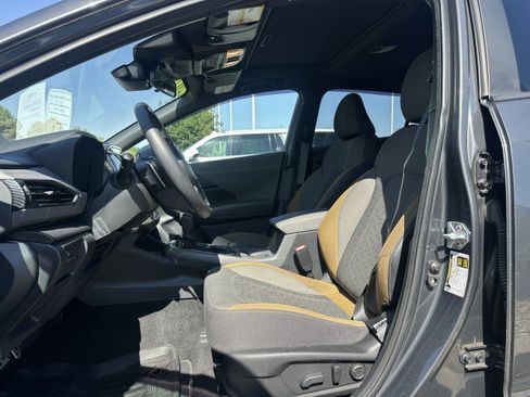 Used 2024 Subaru Crosstrek 2.5i Sport AWD/4WD image 11