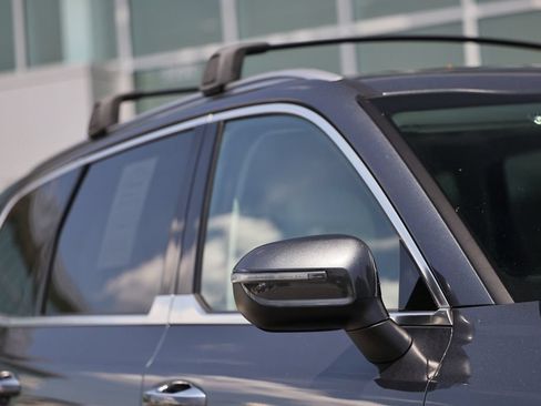 Used 2021 Kia Telluride S AWD/4WD image 3