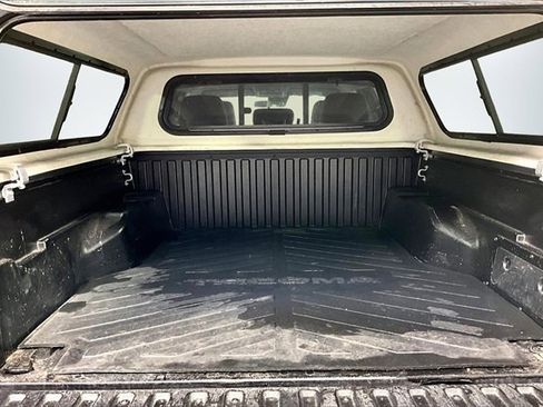 Used 2022 Toyota Tacoma SR image 8