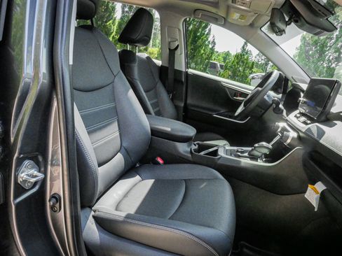 Used 2024 Toyota RAV4 Limited w/ Advanced Technology Package image 32