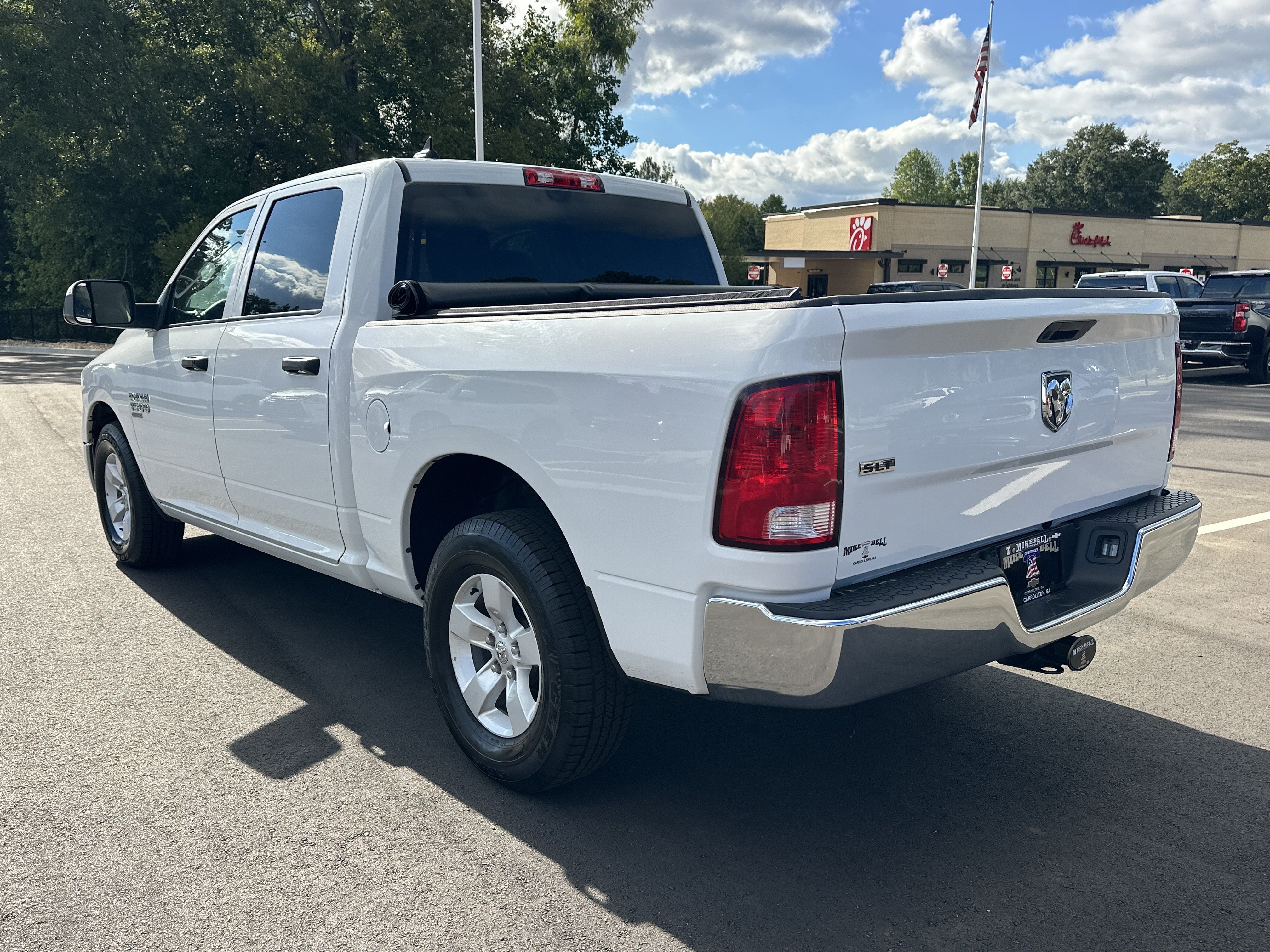 Used 2022 RAM 1500 Classic SLT w/ Trailer & Traction Group RWD image 6
