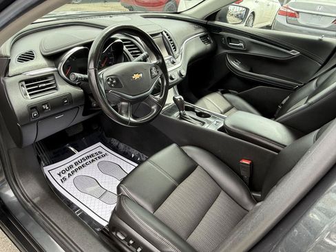 Used 2018 Chevrolet Impala LT FWD image 7