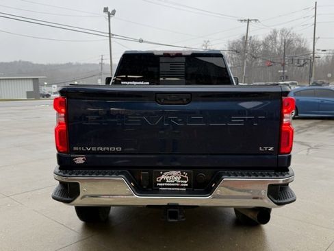 Used 2020 Chevrolet Silverado 3500 LTZ w/ LTZ Premium Package image 14
