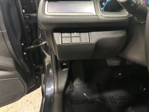 Used 2016 Honda Civic Touring image 37