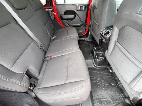 Used 2021 Jeep Wrangler Unlimited Sport AWD/4WD image 26