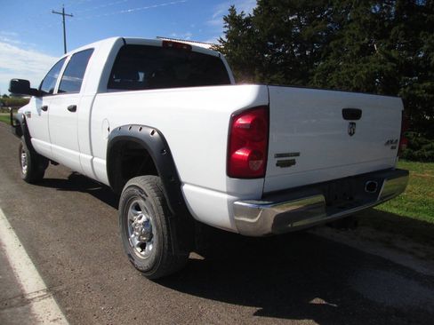 Used 2007 Dodge Ram 2500 Truck SLT w/ Light Group AWD/4WD image 9