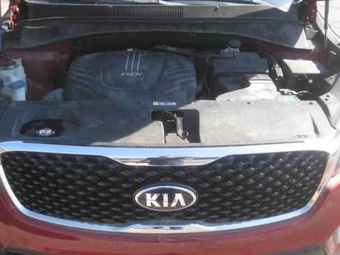 Used 2016 Kia Sorento EX image 37
