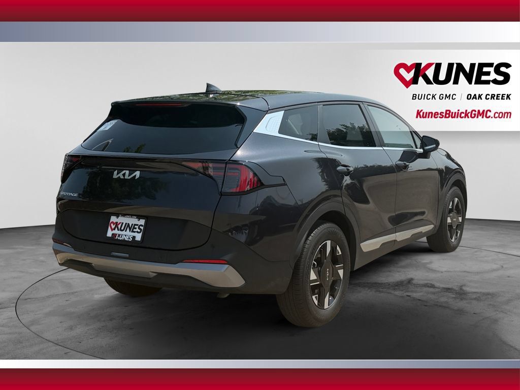 Used 2026 Kia Sportage LX FWD image 10