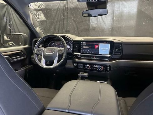 Used 2024 GMC Sierra 1500 Elevation AWD/4WD image 19