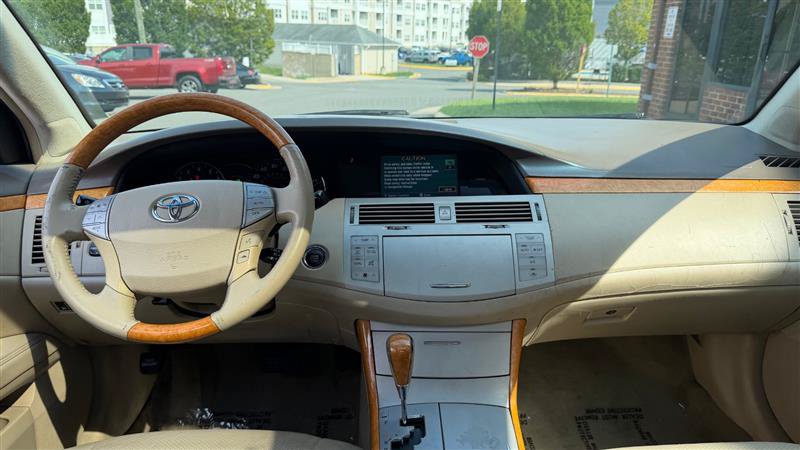 Used 2007 Toyota Avalon Limited FWD image 25