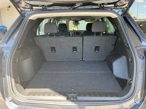 Used 2022 Chevrolet Equinox LS AWD/4WD image 27