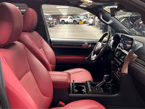 Certified 2023 Lexus GX 460 Premium w/ Premium Package image 33