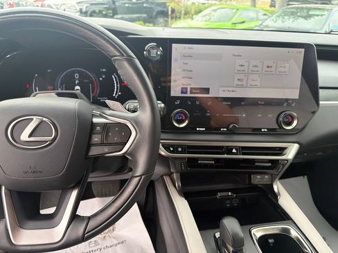 Used 2024 Lexus RX 350 Premium Plus w/ Convenience Package FWD image 25