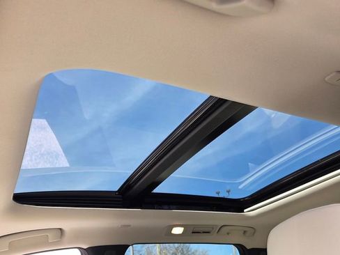 Used 2025 INFINITI QX60 Pure w/ Cargo Package image 12