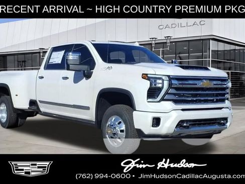 Used 2024 Chevrolet Silverado 3500 High Country w/ High Country Premium Package AWD/4WD image 1