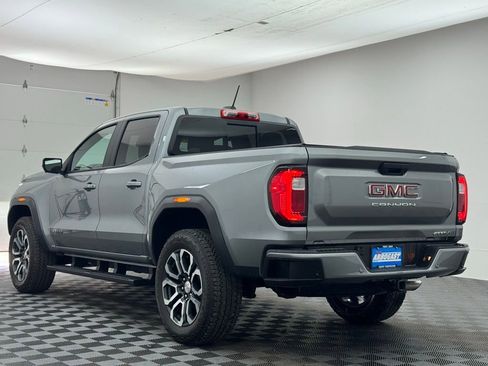 Used 2024 GMC Canyon AT4 w/ Technology Package image 11