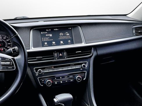 Used 2019 Kia Optima S w/ S Panoramic Sunroof Package image 6