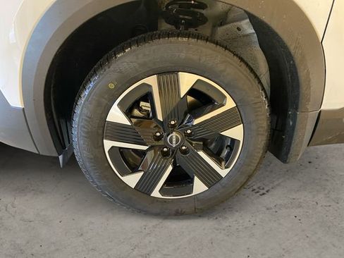 New 2026 Nissan Kicks SV w/ SV Premium Package AWD/4WD image 14