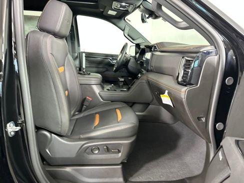 New 2026 GMC Sierra 1500 AT4 w/ AT4 Premium Package image 40