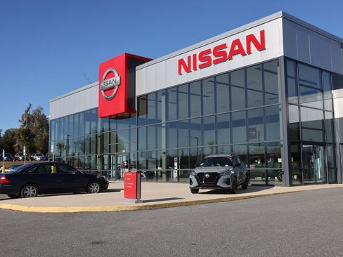 New 2025 Nissan Kicks SR w/ SR Premium Package image 42