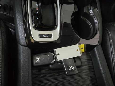 Used 2017 Honda Ridgeline RTL-E image 21