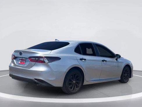 Used 2024 Toyota Camry LE FWD image 4