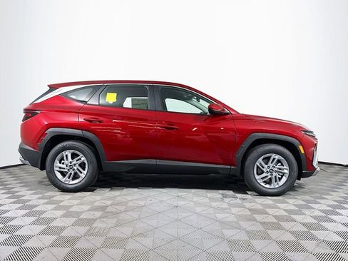 New 2026 Hyundai Tucson SE image 9