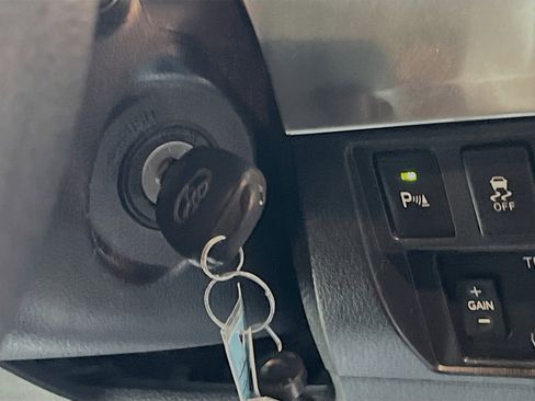 Used 2019 Toyota Tundra SR5 w/ TRD Sport Package image 23