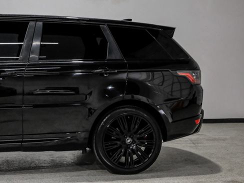 Used 2019 Land Rover Range Rover Sport Supercharged image 15