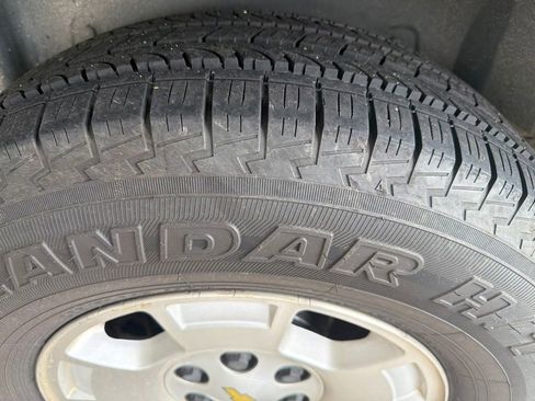 Used 2012 Chevrolet Suburban LT w/ Luxury Package RWD image 4