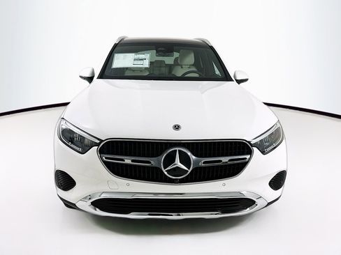 New 2026 Mercedes-Benz GLC 300 image 2