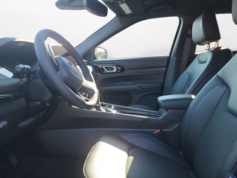 New 2026 Jeep Compass Latitude w/ Quick Order Package 29K image 9