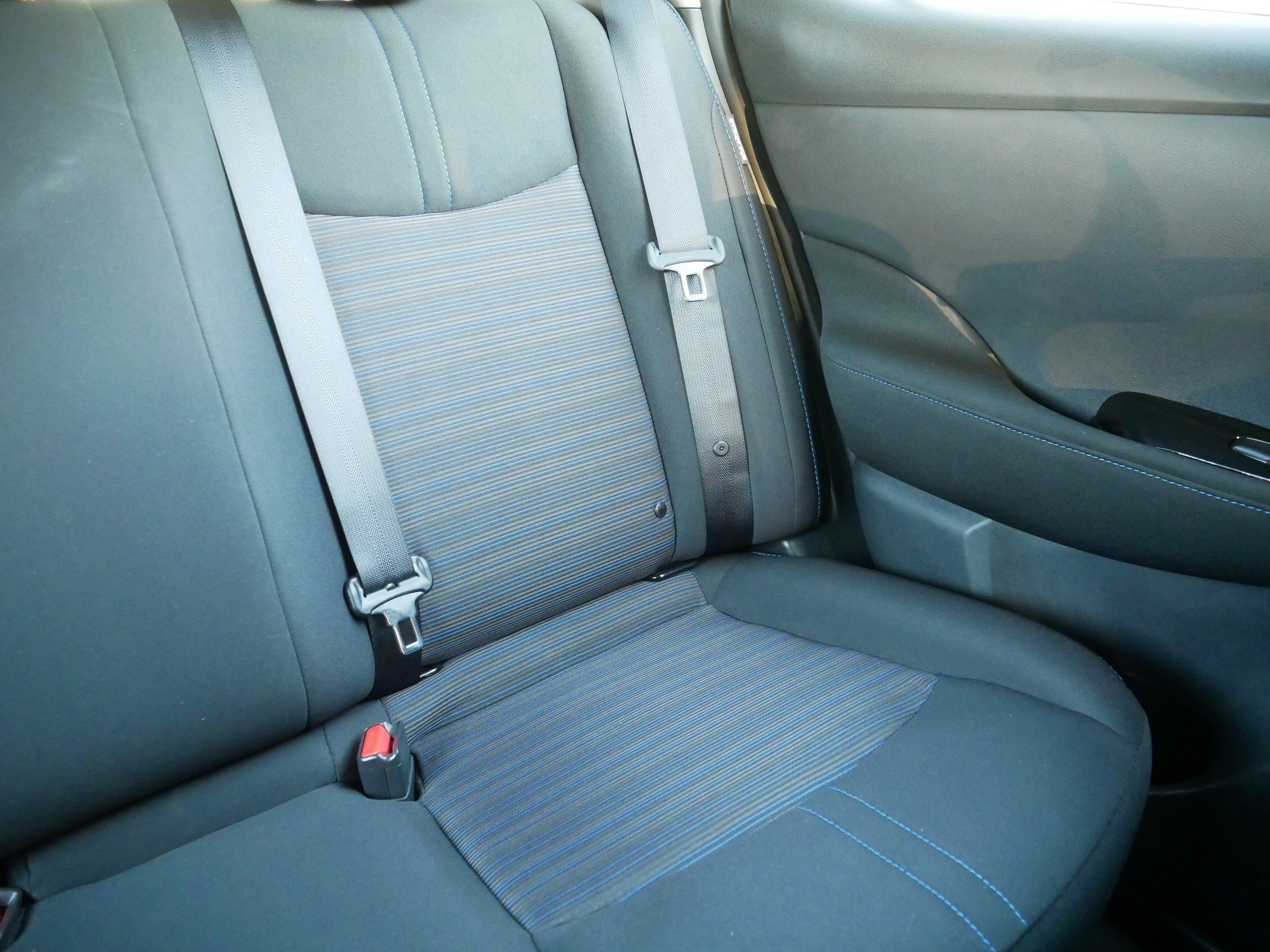Certified 2025 Nissan Leaf SV Plus FWD image 14