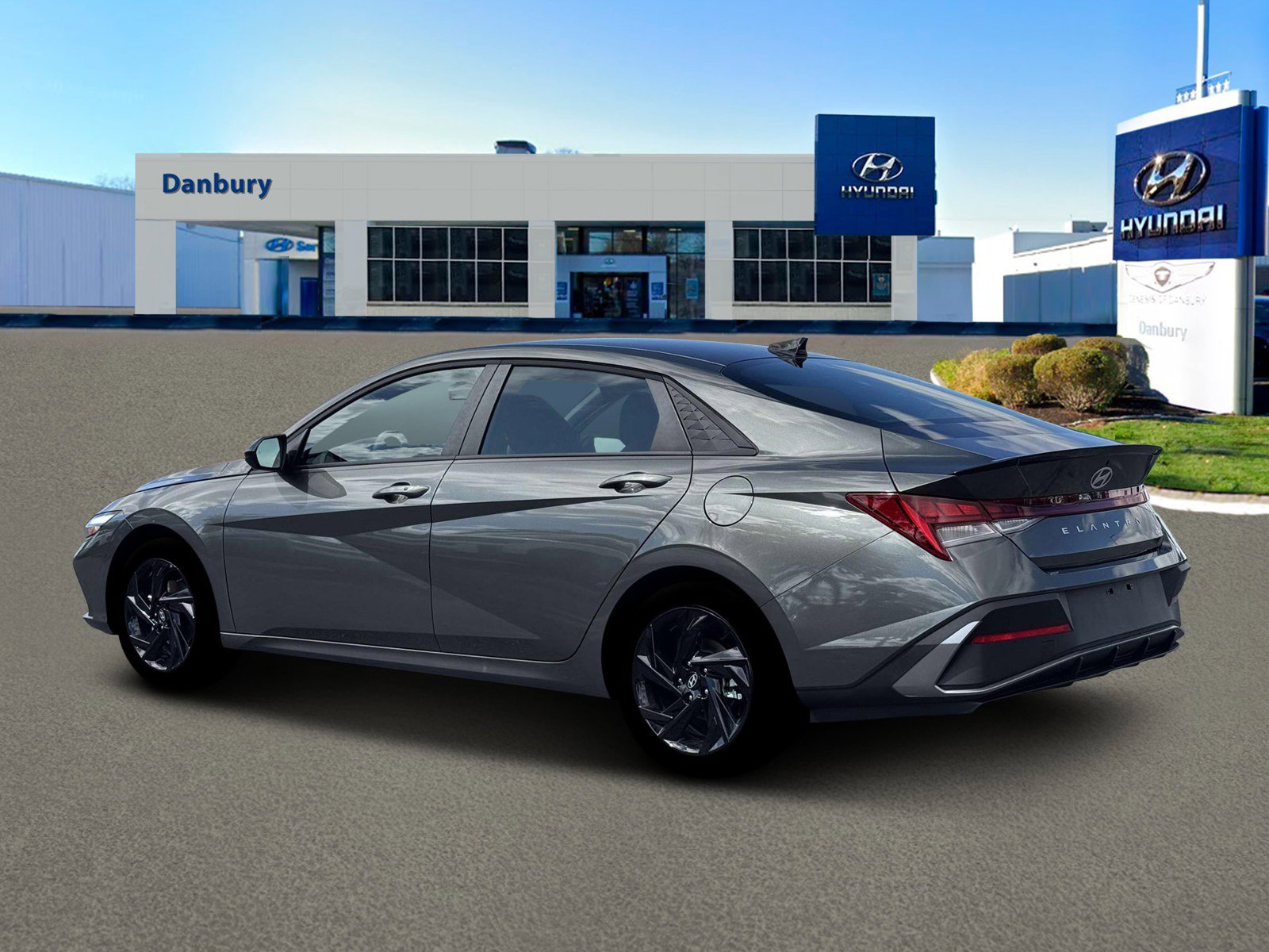 New 2026 Hyundai Elantra SEL w/ Cargo Package FWD image 4
