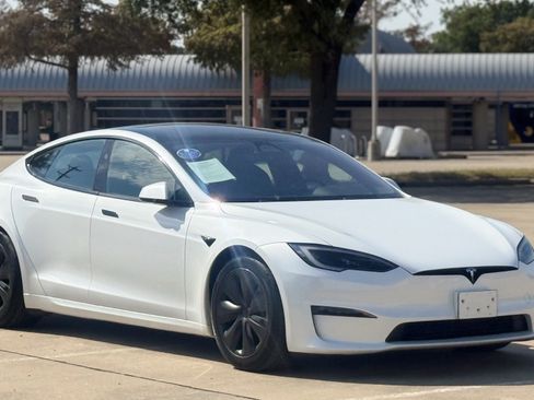 Used 2023 Tesla Model S AWD/4WD image 1