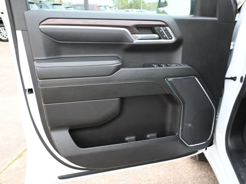 Used 2024 GMC Sierra 1500 SLT image 7