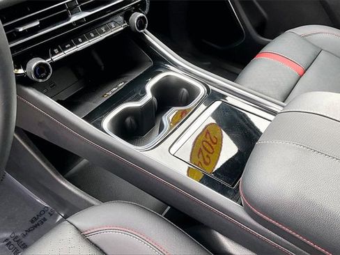 Used 2024 Chevrolet Traverse RS w/ LPO, Floor Liner Package image 17