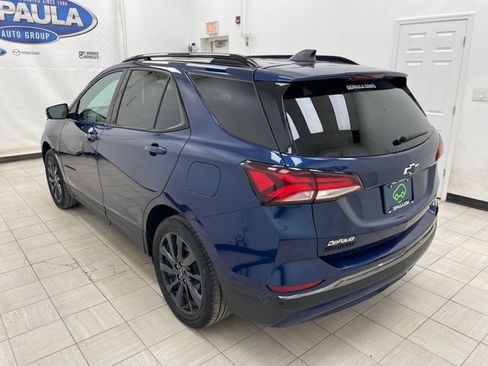 Used 2022 Chevrolet Equinox RS w/ RS Leather Package image 18